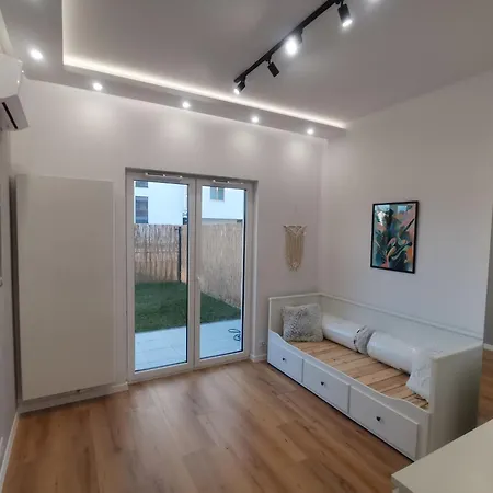 Lägenhet Ready4you Apartament In Cracow With Garden Near Bagry Lake / Close To City Center / Facilities / Caly Apartament Z Ogrodkiem, Szybki Dojazd Do Centrum, Udogodnienia *